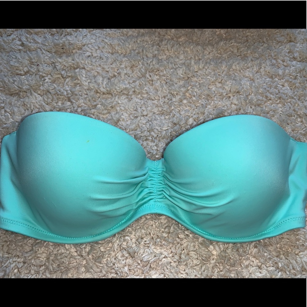 Victoria’s Secret bikini top
